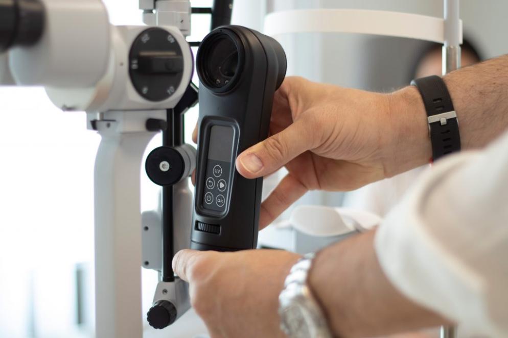 EMAGine - C-EYE Cross Linking Lamp