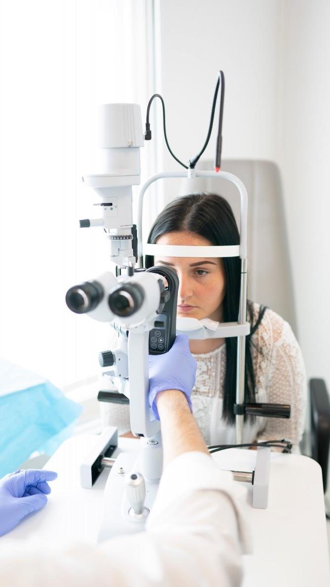 EMAGine - C-EYE Cross Linking Lamp